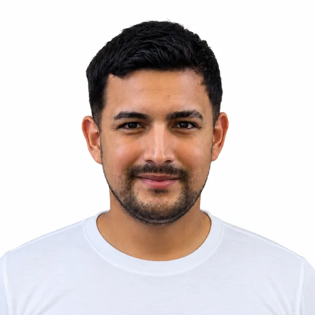 Fabrizio Vasquez, Floor Crew Leader