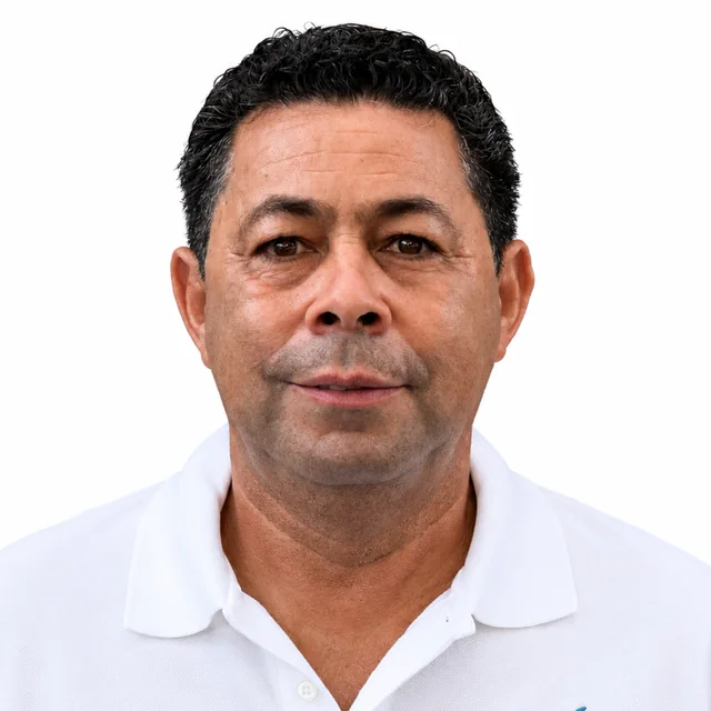 Humberto Pena, Paint Crew Leader